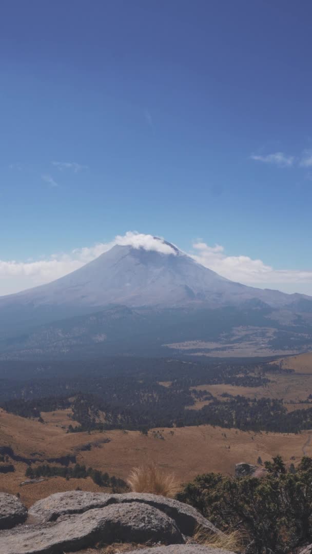 Ενεργό ηφαίστειο Popocatepetl στο Μεξικό — Αρχείο Βίντεο