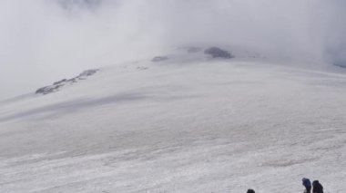 Meksika 'daki Pico de Orizaba yanardağının krater buzulu jamapası.