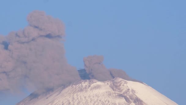 Χιονισμένο κρατήρα του ηφαιστείου Popocatepetl — Αρχείο Βίντεο