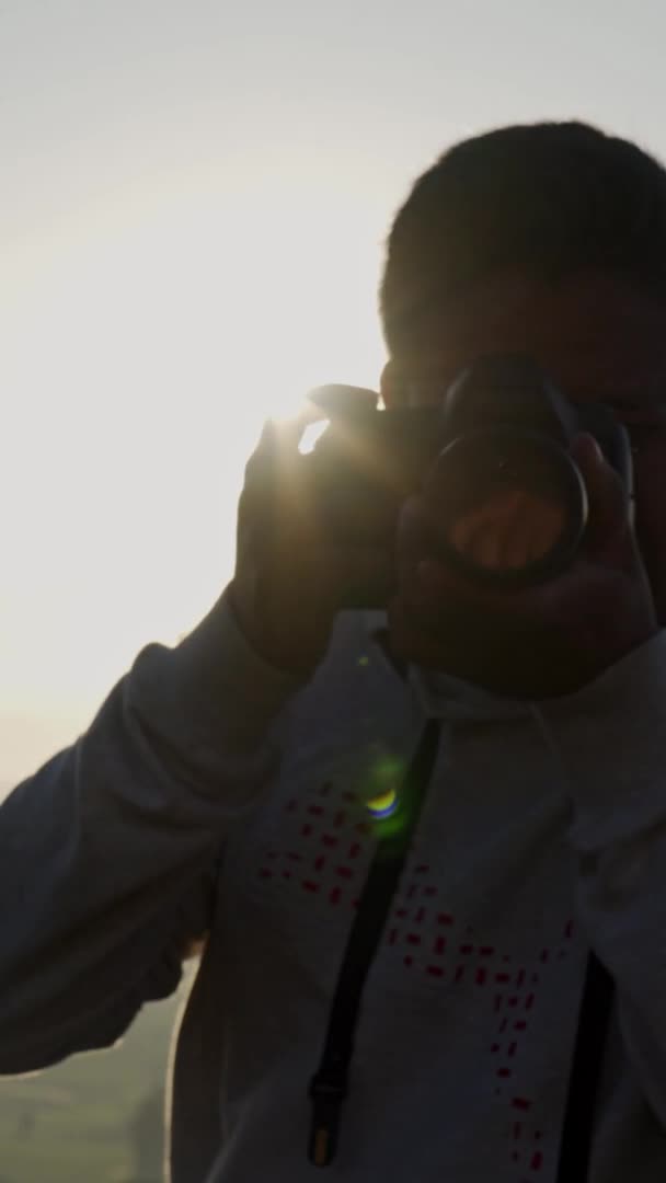 Man Taking Pictures Sunrise Landscape Morning — Video Stock