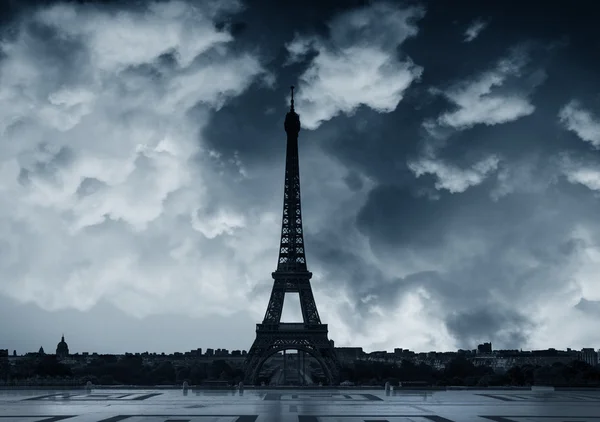 Felhős, Párizs — Stock Fotó