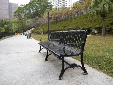 Bench01