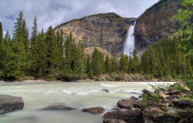 Takakkaw Falls clipart