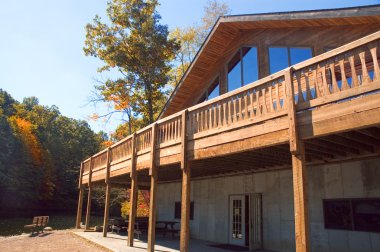 Lodge Windows