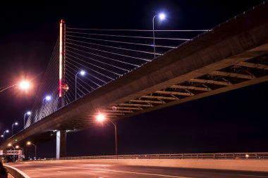 Gaziler cam şehir skyway Köprüsü