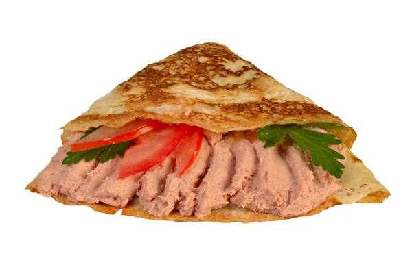 et hamur ve domates ile gözleme