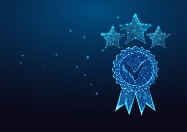 Mükemmellik kavramı, kaliteli rozetli yüksek kaliteli hizmet ve koyu mavi arka planda parlak düşük çokgen tarzlı üç yıldız. Modern soyut bağlantı tasarımı vektör çizimi