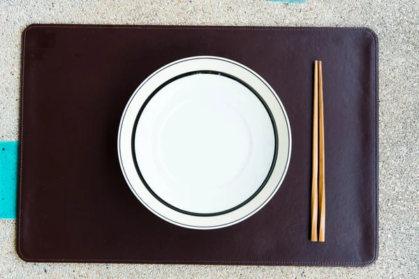 Allmänna middag och lunch med chop stick — Stockfoto