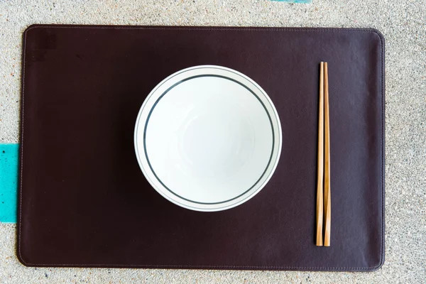 Genel akşam yemeği ve öğle yemeği chop sopa ile ayarla — Stok fotoğraf