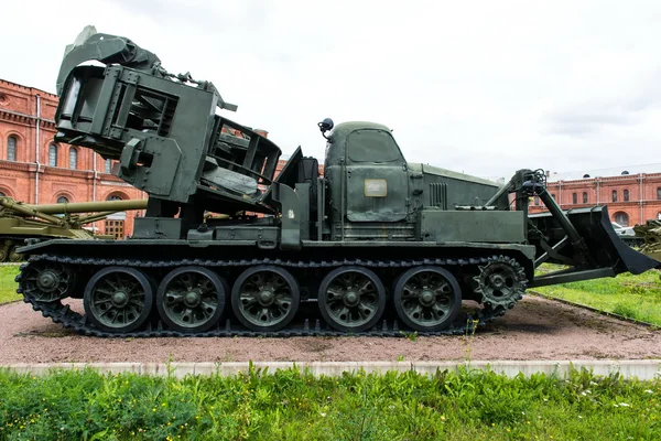 Vintage Russian military vehicle on green gras — Stock Photo, Image