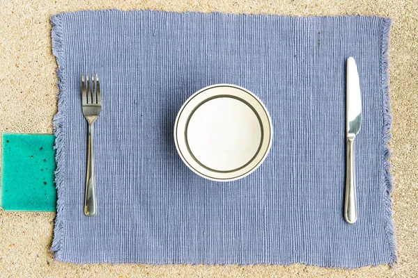 Çatal ve bıçak ile akşam yemeği — Stok fotoğraf