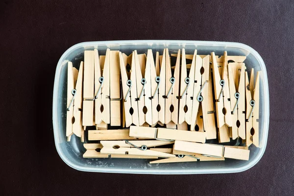 Tagliere di legno fresco panno — Foto Stock