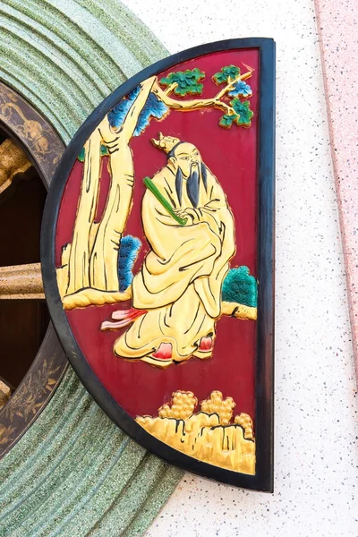 金黄的华人庙宇窗口 — 图库照片
