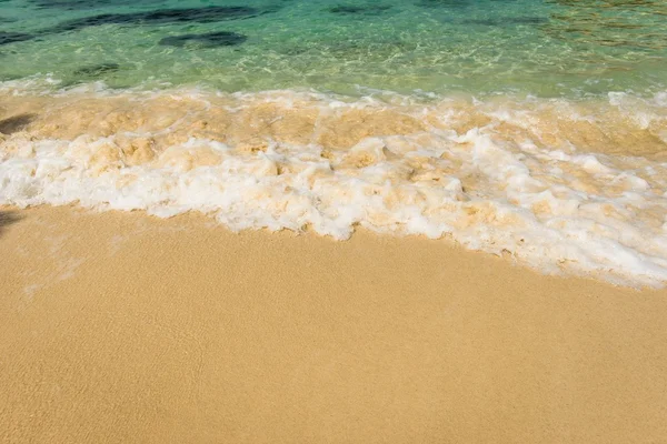 Piękna plaża w zatoce Rayong, Tajlandia — Zdjęcie stockowe