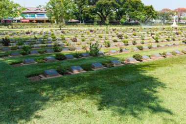 Dünya Savaşı soilder mezarlığı Tayland'da zemin