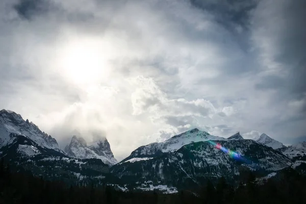 Intenzivní Nálada Pohoří Švýcarských Alpách Silné Mraky Jasné Světlo Poledne Stock Fotografie