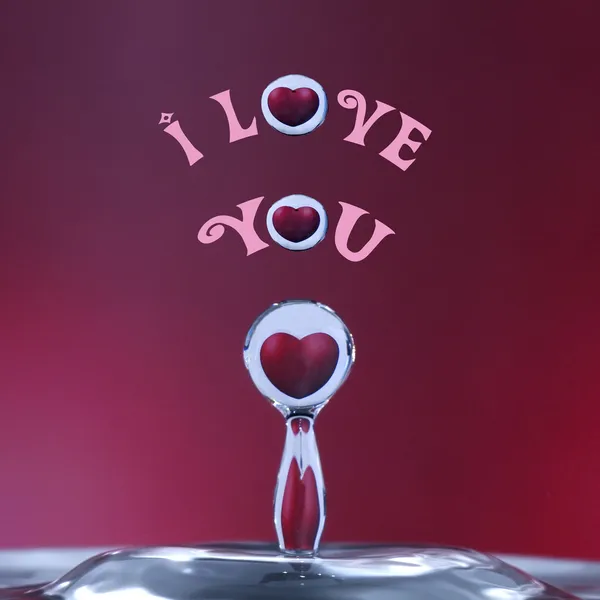 Heart in a drop — Stock Photo, Image