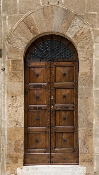 Oude deur, Toscane, Italië — Stockfoto