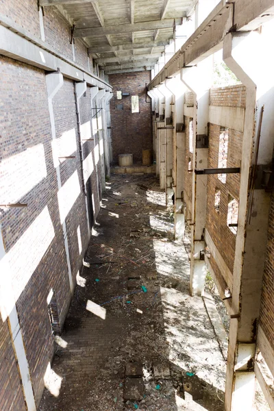 Fabrika Polonya terk