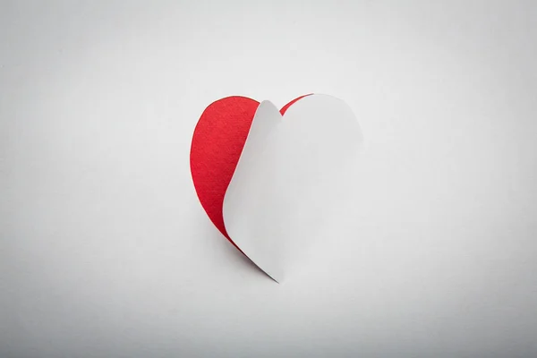 Paper heart shape symbol for Valentines day with copy space fo — Stock Photo, Image