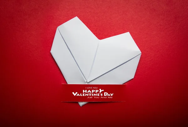 Origami papier forme de coeur symbole pour la Saint-Valentin avec copie — Photo