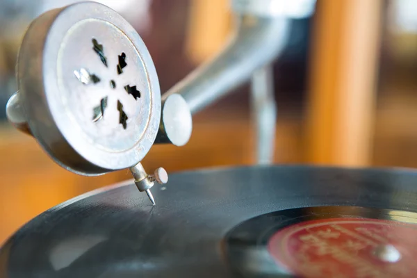 Old record player — Stock Photo, Image