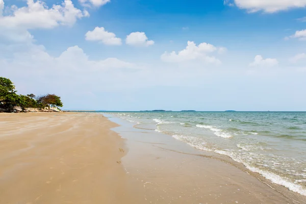 Piękna plaża — Zdjęcie stockowe