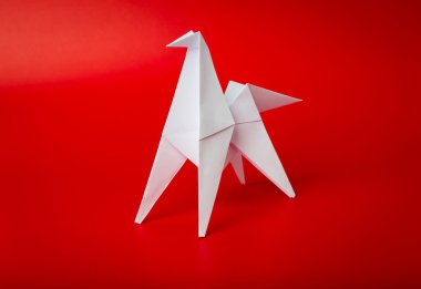 Yeni yıl 2014 origami kağıt at