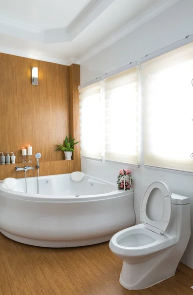 Modern house bathroom interior — Stock Photo, Image