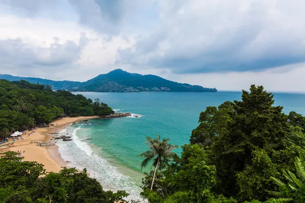 Vue aérienne de l'île tropicale — Photo