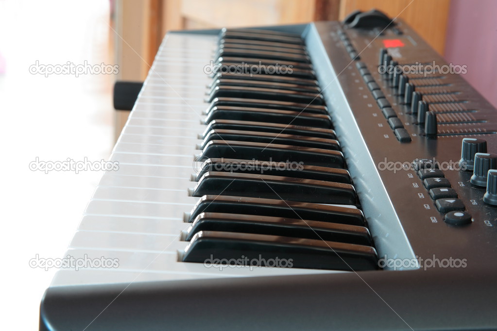 Keyboard controller.