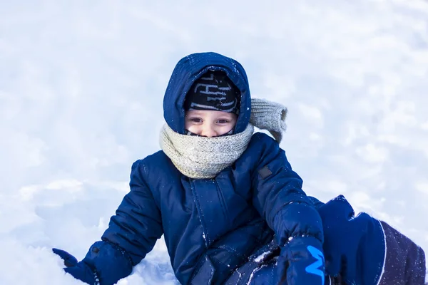 Smiling Happy Child Lies Snowdrift Sunny Winter Day Lot Snow — Foto Stock
