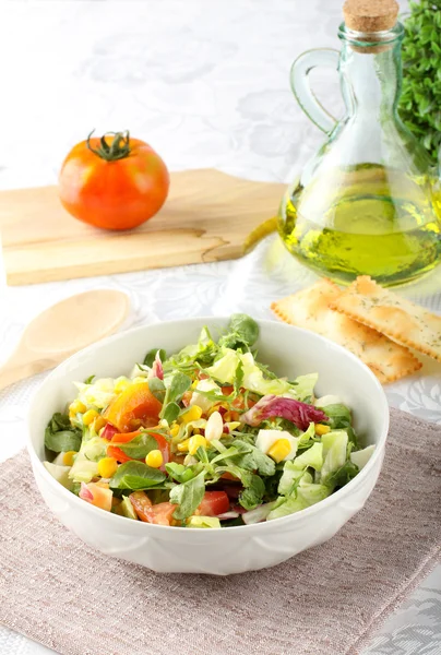 Bowl of mixed salad — Stock Photo, Image