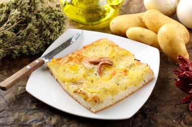Pizza patates ile