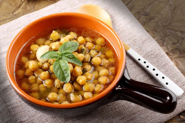 Kupa Nohut Çorbası