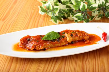 domuz eti sos domates ve biber ile