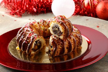 Sicilyalı tatlı kuru incir ve pasta Noel tablo