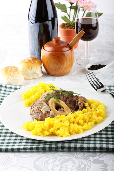 Marrowbone with saffron rice