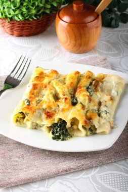 makarna ıspanak ve ricotta ile