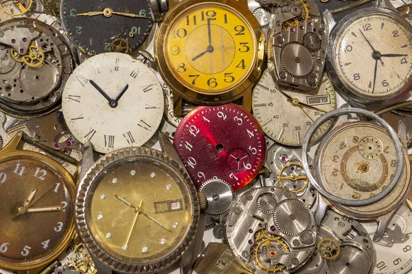 Lot Broken Watches Parts Scattered Surface — Photo