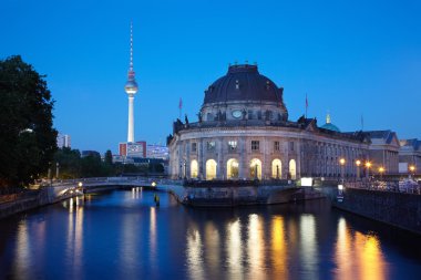 Museum Island on Spree river, Berlin at night clipart