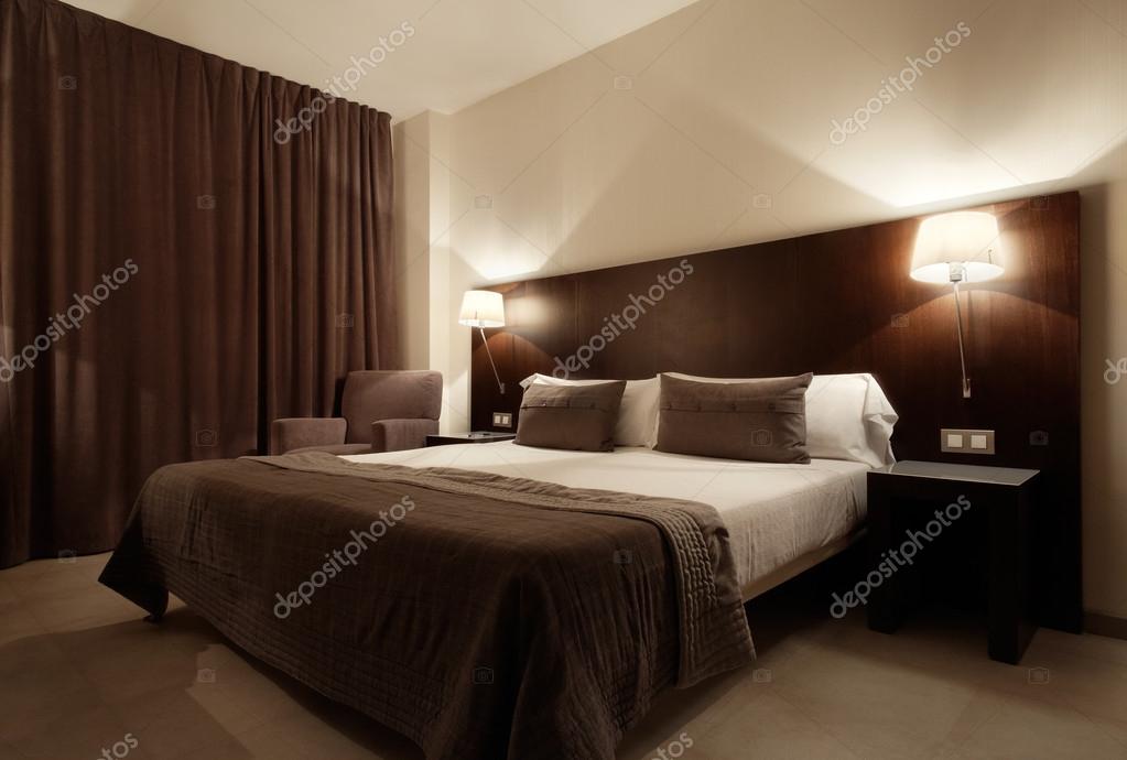 moderne luxe slaapkamers, interieur design — Stockfoto © AndreaA ... moderne luxe slaapkamers, interieur design — Stockfoto © AndreaA ...