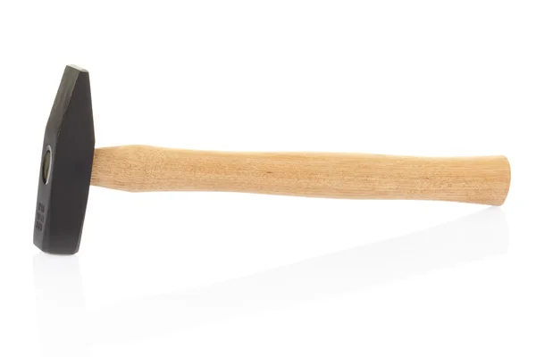 Молоток с деревянной ручкой — стоковое фото