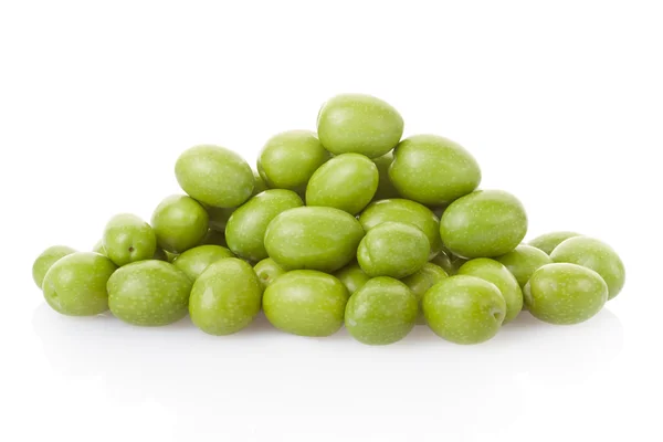 Olivové haldy izolovaných na bílém — Stock fotografie