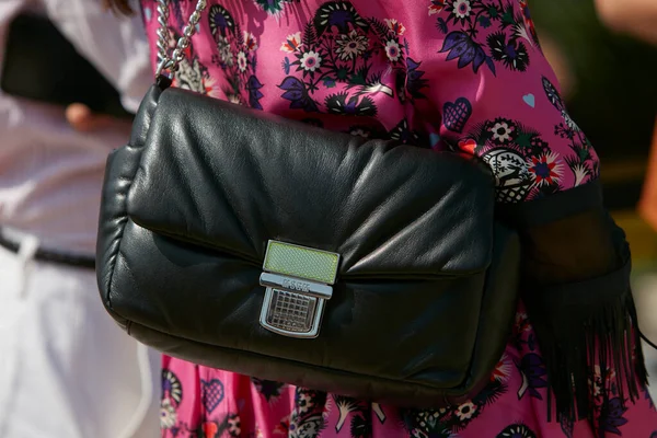 Milan Italy June 2022 Woman Black Leather Msgm Bag Pink — Foto de Stock