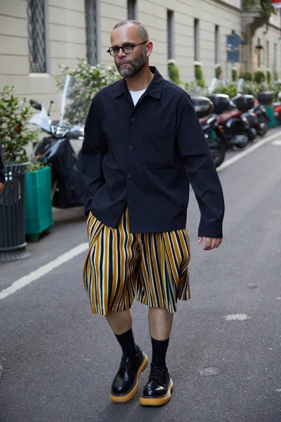 Milan Italy June 2022 Man Orange White Black Striped Shorts — Stok fotoğraf