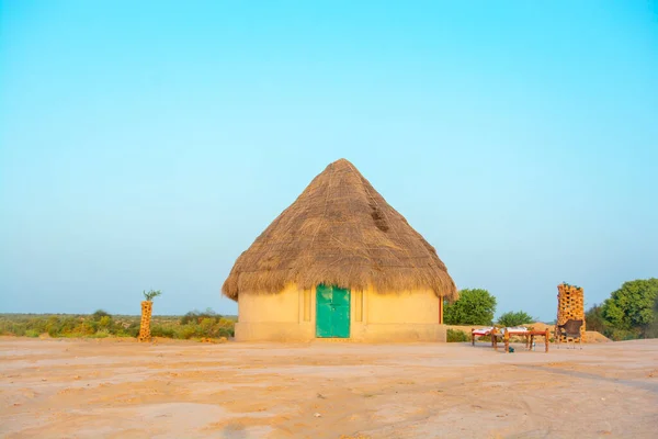 塔尔沙漠中的一座小屋 — 图库照片