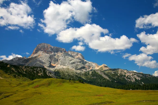 Prachtige panorama van de Dolomieten - sexten — Stockfoto