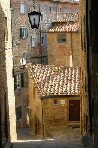 Rua medieval em italiano — Fotografia de Stock