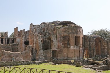 hadrian'ın villa antik kalıntıları (villa adriana İtalyanca)